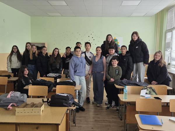 Some Title Some Alt Text