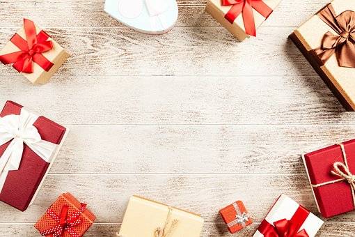 Kraft Apparel Boxes